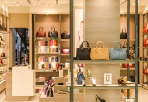 she the queen, she thequeen, she the queen magazine, she thequeen magazine, magazine, handbags, shoes, pretty, beautiful, girls, women magazine, shopping