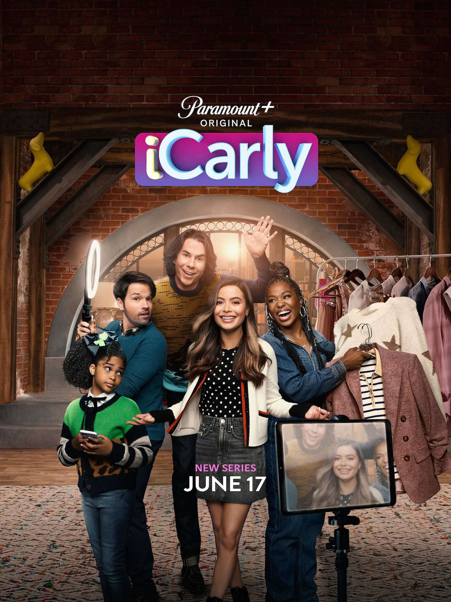 ICarly Reboot Cover